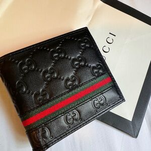 GUCCI MENS WALLET NEW